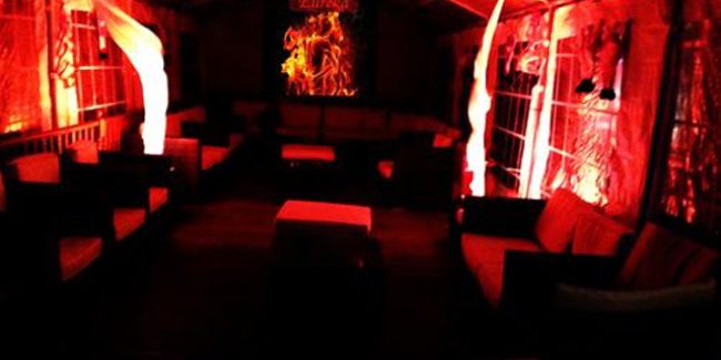 Eureka Sun – Swingers Club in Ken