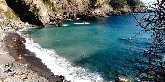 Guvano Beach