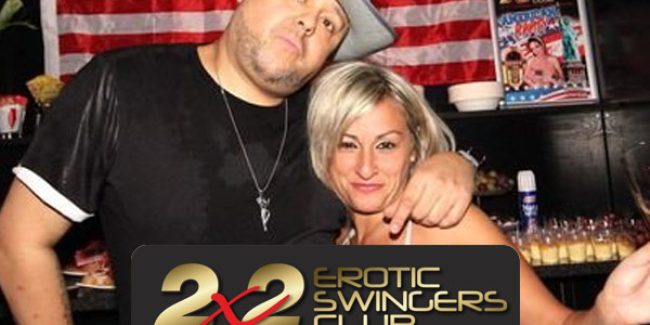 2×2 Erotic Swinger Club