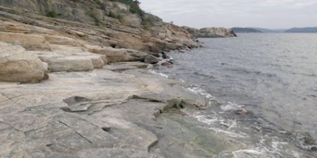 Mollön Peninsula Beach